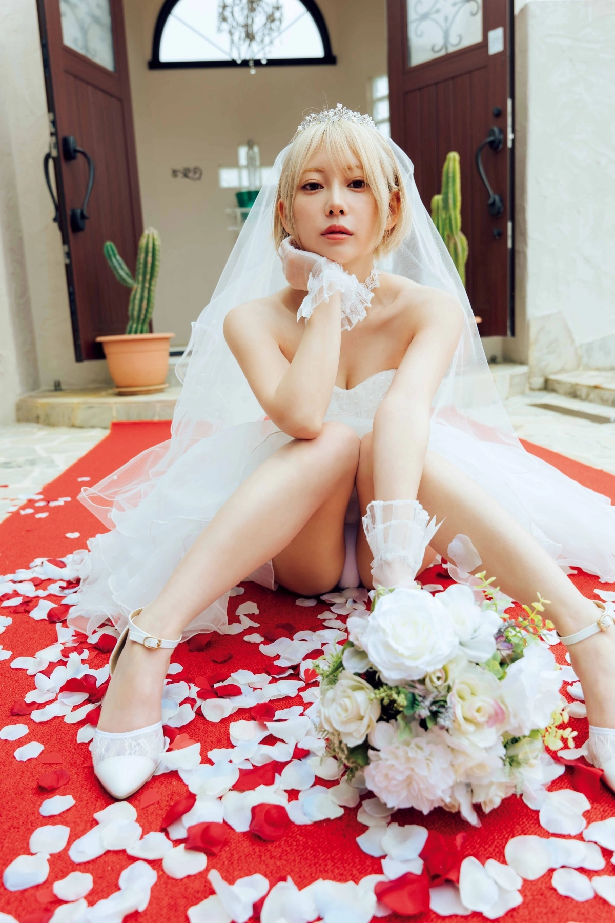 Kokoro Shinozaki cuốn hút với nét đẹp gợi cảm