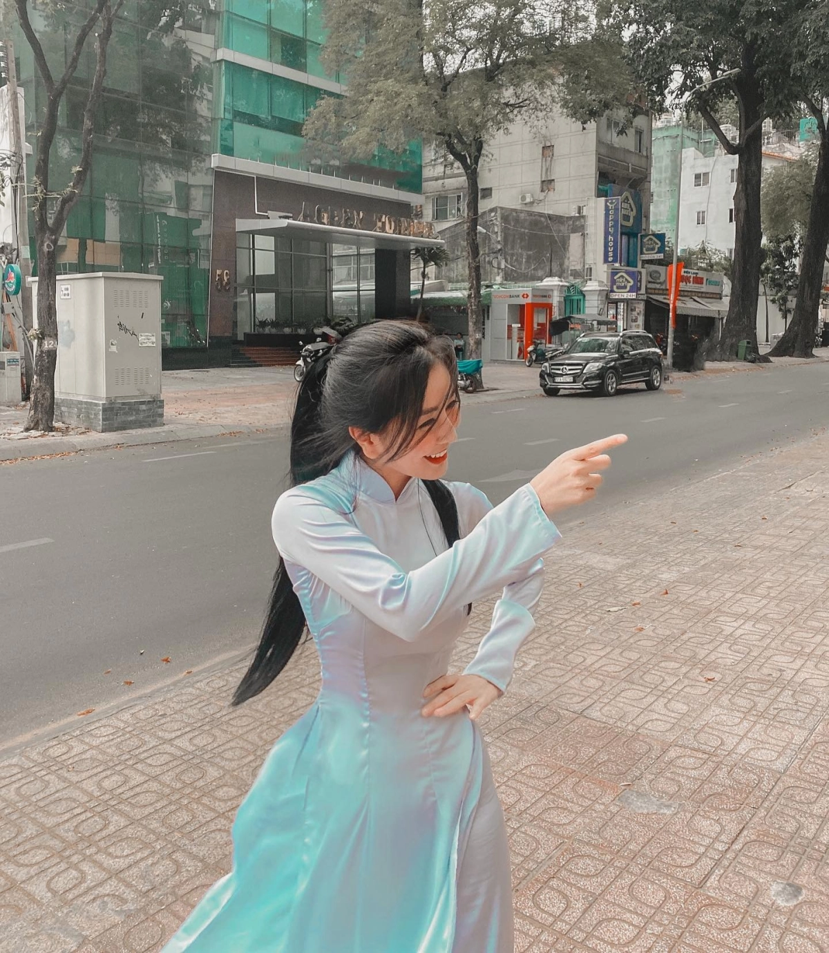 Phim sex em gái khoe hàng sexy nóng bỏng cuốn hút cảnh nóng mê ly