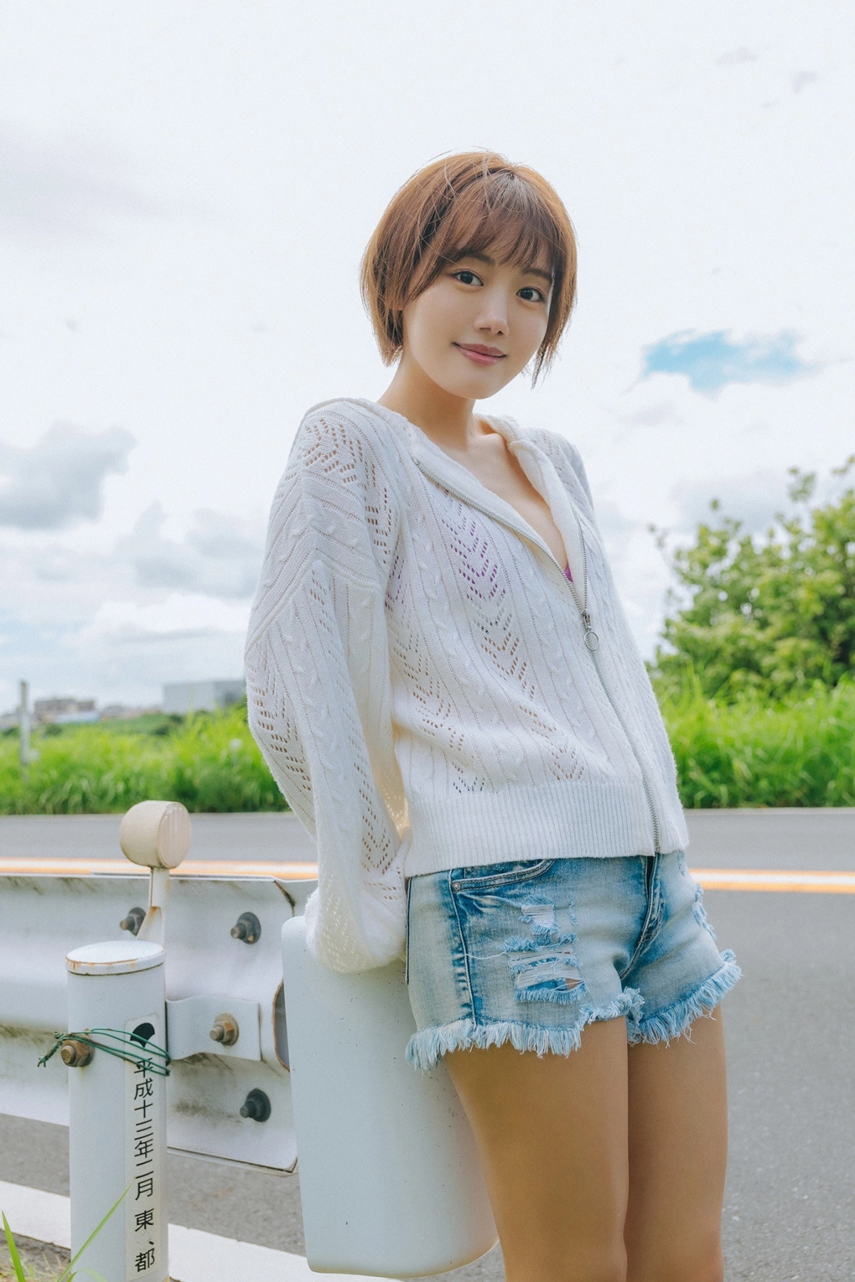 Vẻ đẹp Tachibana Shion mềm mại cuốn hút