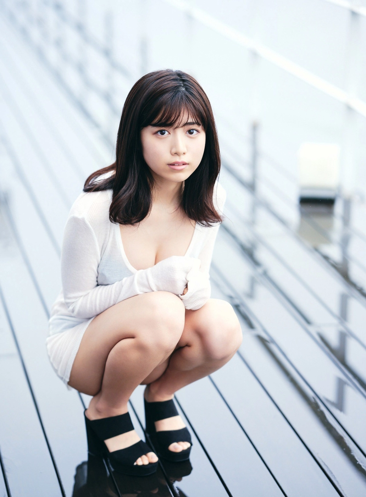 Yoshida Risakura cuốn hút với vẻ đẹp nhẹ nhàng